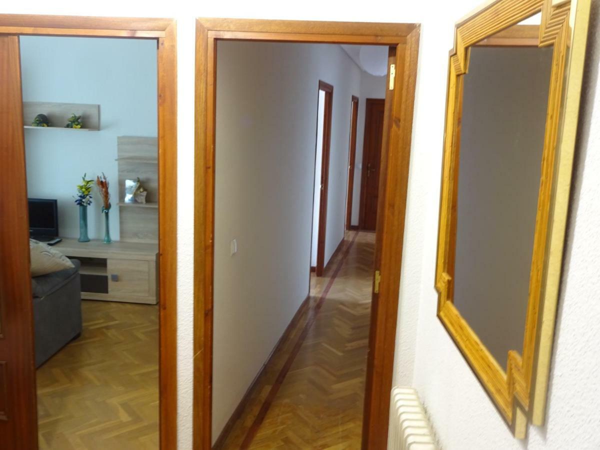 Ferienwohnung La Flor De Lis Ávila Exterior foto